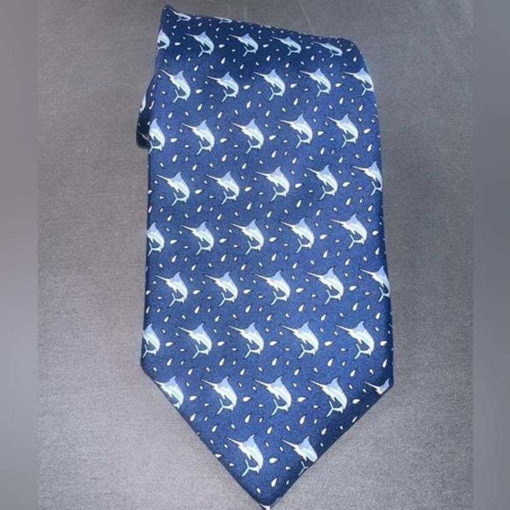 Vineyard Vines Swordfish Print Silk Tie USA Preppy Martha's Vineyard Blue White